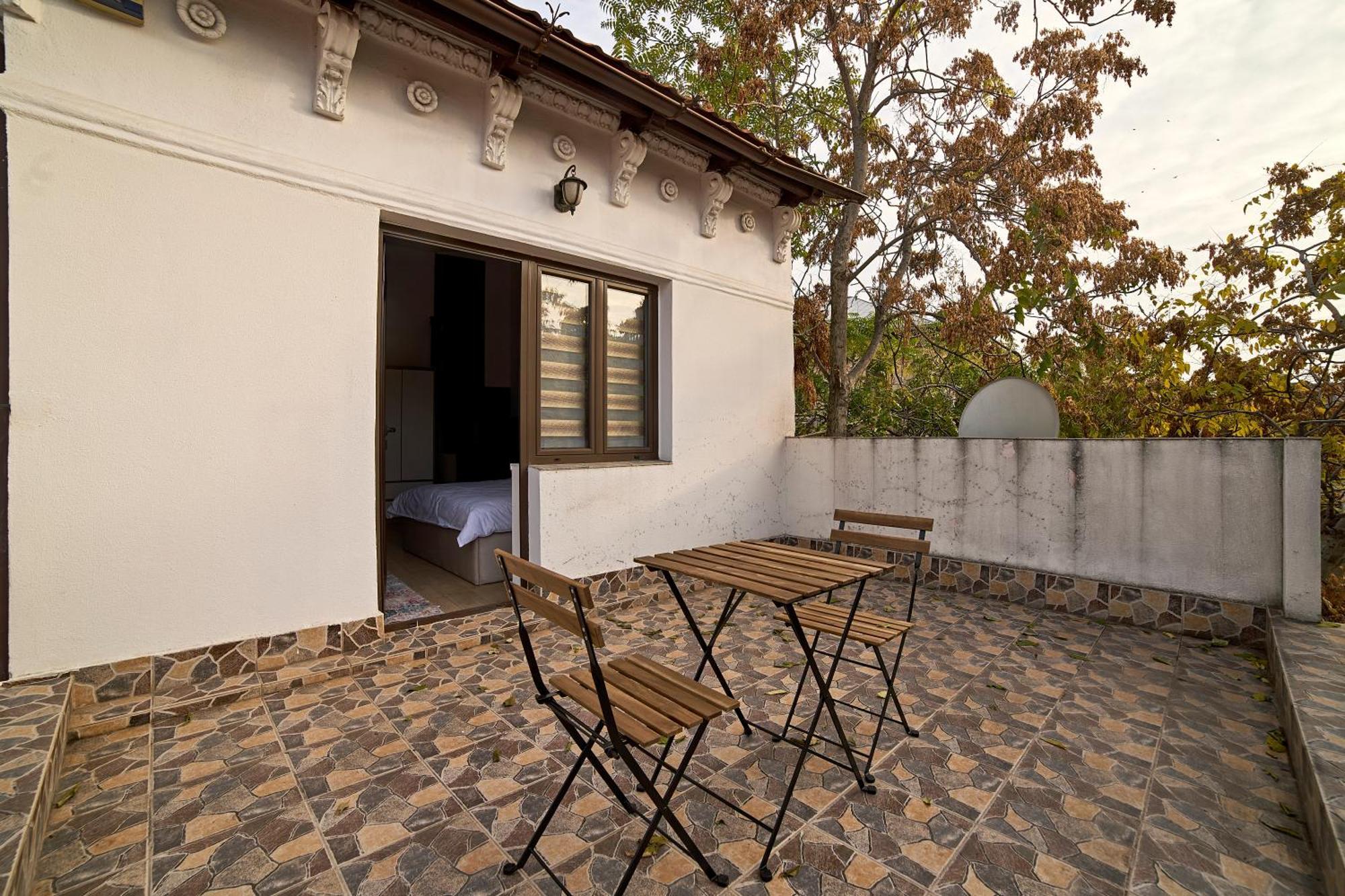 Dona Premier Suites Bukarest Exterior foto