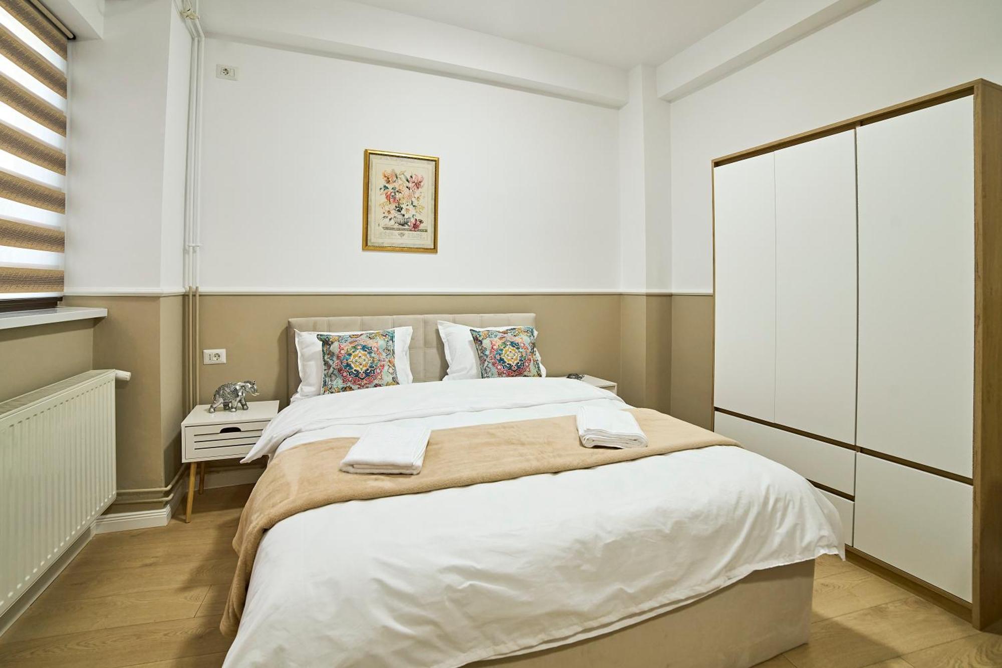 Dona Premier Suites Bukarest Exterior foto
